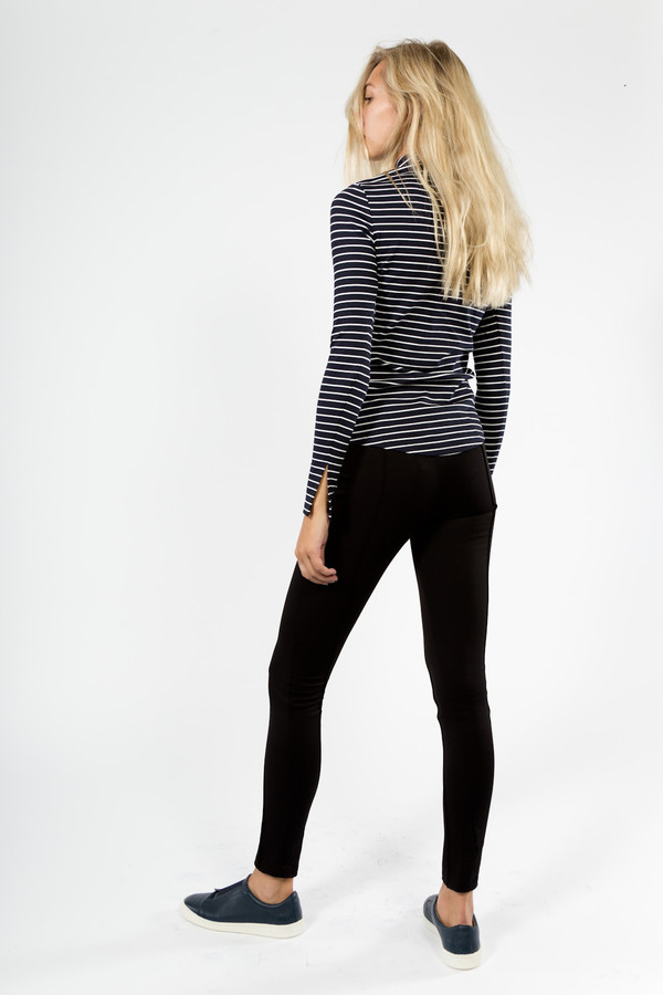 Nomia L/S Zip Mockneck Nomia L/S Zip Mockneck