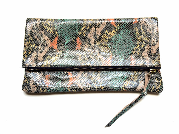 OLIVEVE anastasia in coral cobra embossed cow leather OLIVEVE anastasia in coral cobra embossed cow leather