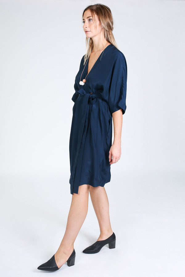 Vincetta Knee Length Kimono Dress in navy Vincetta Knee Length Kimono Dress in navy