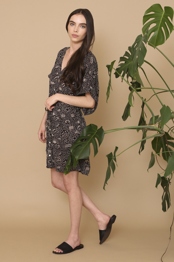 Osei-Duro Toss Kimono in Black Doodlebop Osei-Duro Toss Kimono in Black Doodlebop