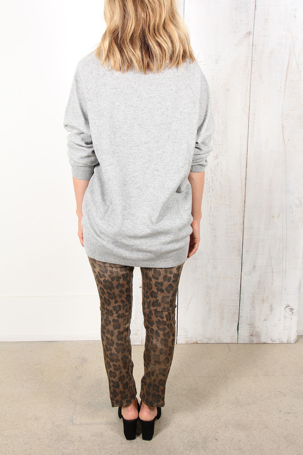 ALEXANDER WANG CASHWOOL V-NECK SWEATER ALEXANDER WANG CASHWOOL V-NECK SWEATER