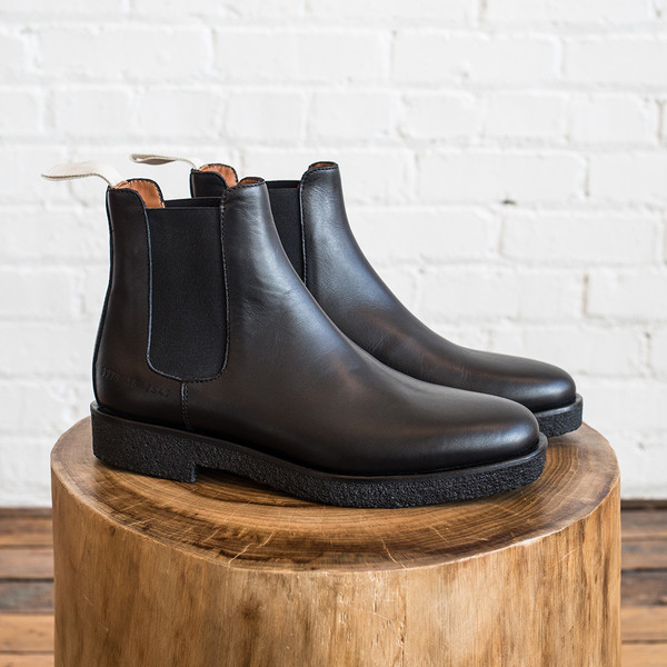 Woman by Common Projects Common Projects Chelsea in Leather Woman by Common Projects Common Projects Chelsea in Leather