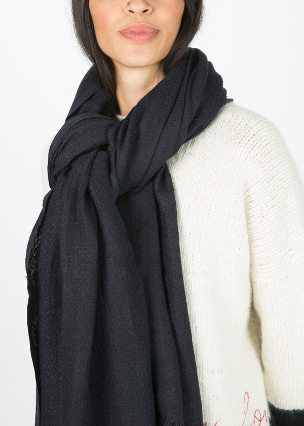 Hannes Roether Leonide Scarf Hannes Roether Leonide Scarf