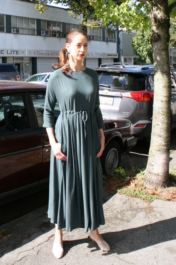 BLACK CRANE PLEATED DRESS BLACK CRANE PLEATED DRESS