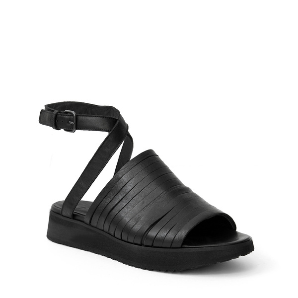 LD Tuttle The Web - Black LD Tuttle The Web - Black