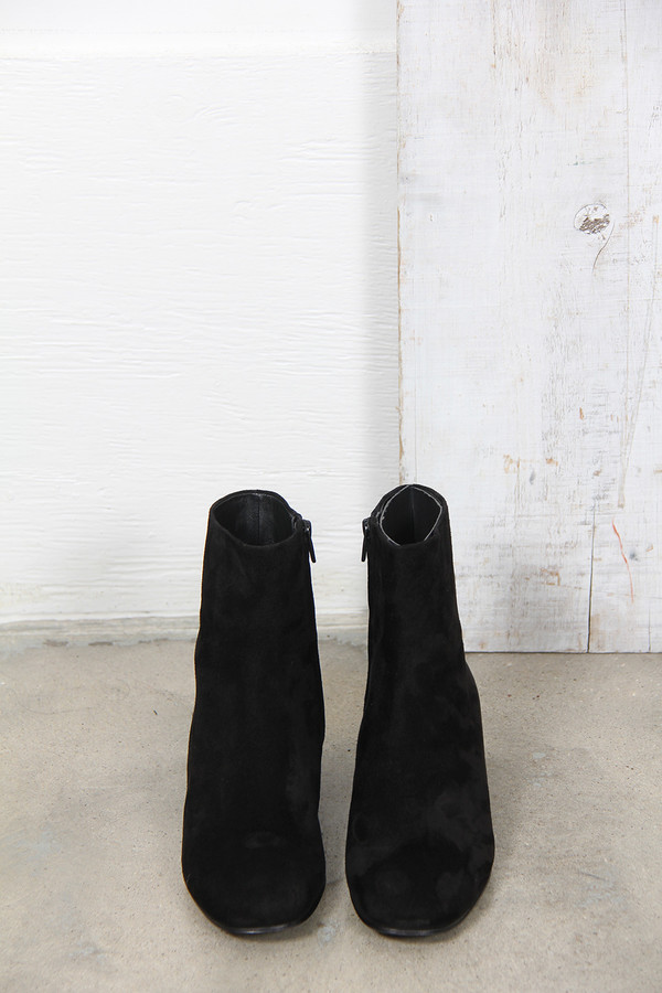 ALEXANDER WANG KELLY SUDE BOOT WITH TORTOISE HEEL ALEXANDER WANG KELLY SUDE BOOT WITH TORTOISE HEEL