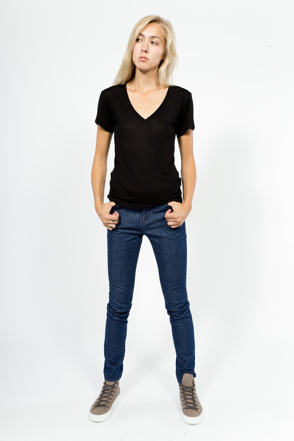 Baserange V Neck Tee Baserange V Neck Tee