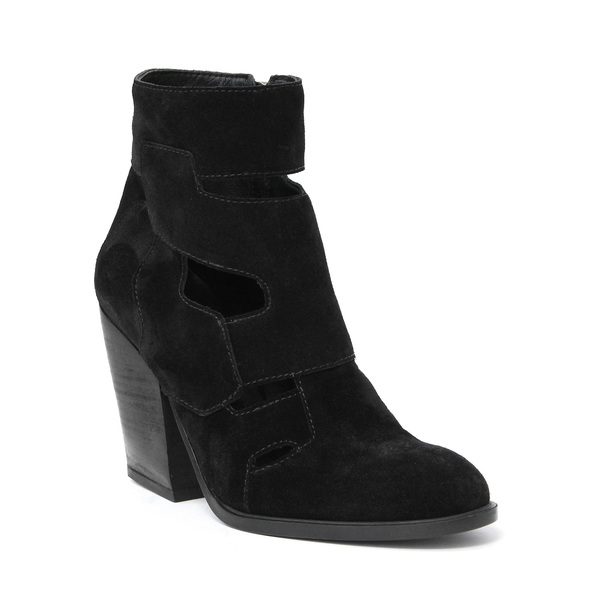 LD Tuttle The Pygmalion - Black LD Tuttle The Pygmalion - Black