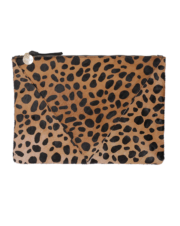 CLARE V. LEOPARD PATCHWORK FLAT CLUTCH CLARE V. LEOPARD PATCHWORK FLAT CLUTCH