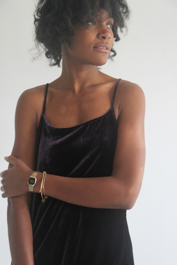 The Shudio Vintage Purple Velvet Spaghetti Strap Dress The Shudio Vintage Purple Velvet Spaghetti Strap Dress