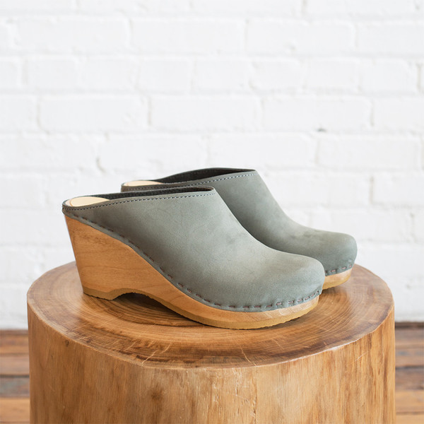 No. 6 New School Wedge No. 6 New School Wedge