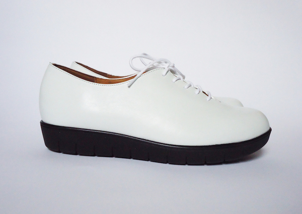HOPP White Nappa Essential Oxford HOPP White Nappa Essential Oxford