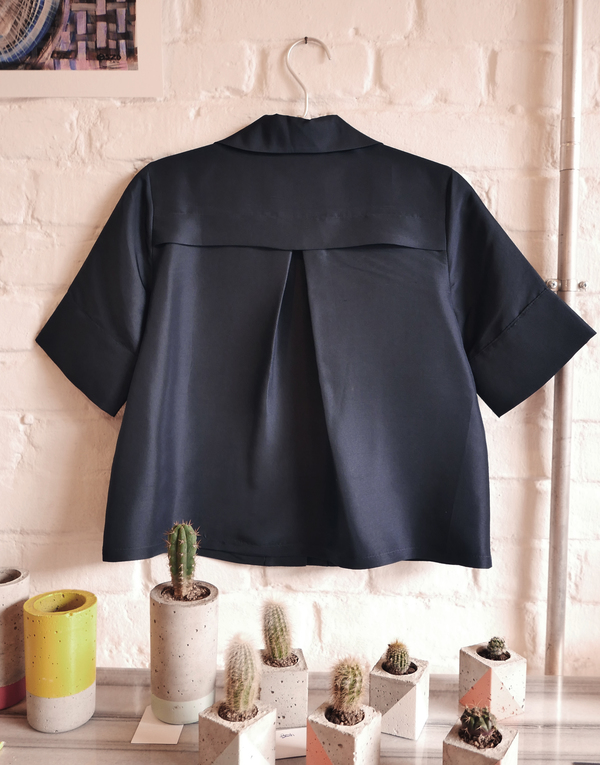 KIMEM Demi Short Sleeve Shirt KIMEM Demi Short Sleeve Shirt
