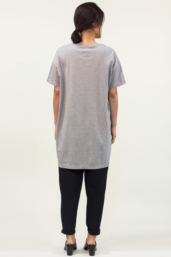 Universal Tissu Basic Tee- Gray Universal Tissu Basic Tee- Gray