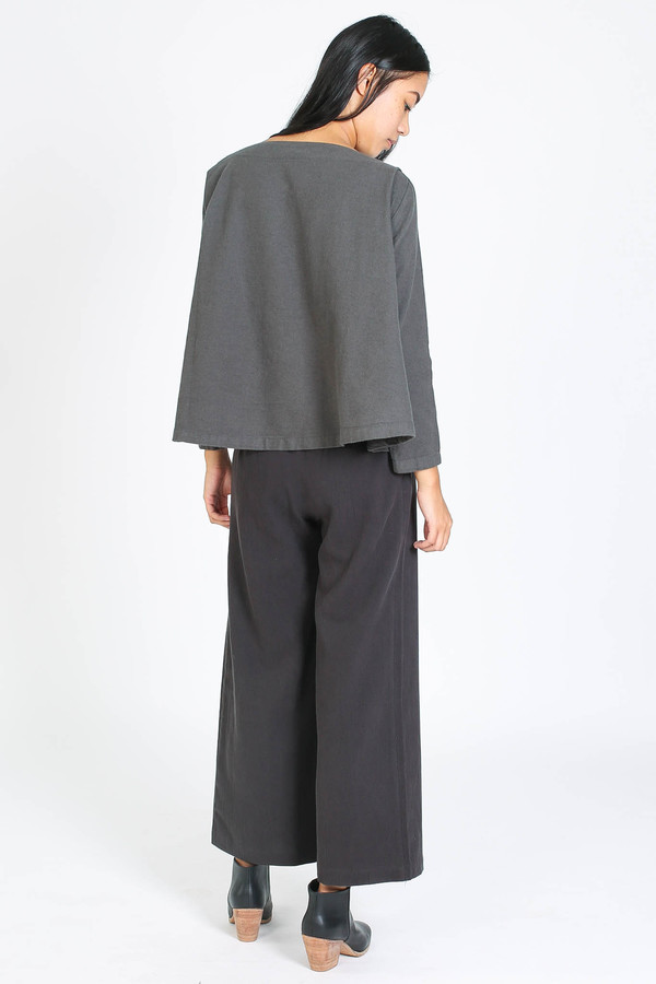 Black Crane Origami top in dark shadow Black Crane Origami top in dark shadow