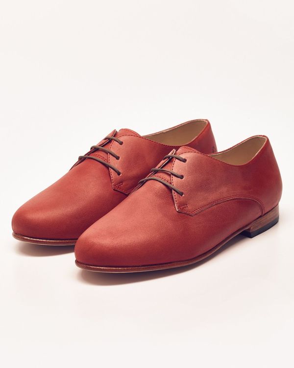 Nisolo Oliver Oxford Scarlet - What's It Worth Nisolo Oliver Oxford Scarlet - What's It Worth