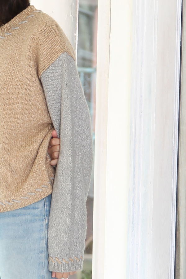 DUO NYC Vintage Color Block Knit Sweater DUO NYC Vintage Color Block Knit Sweater