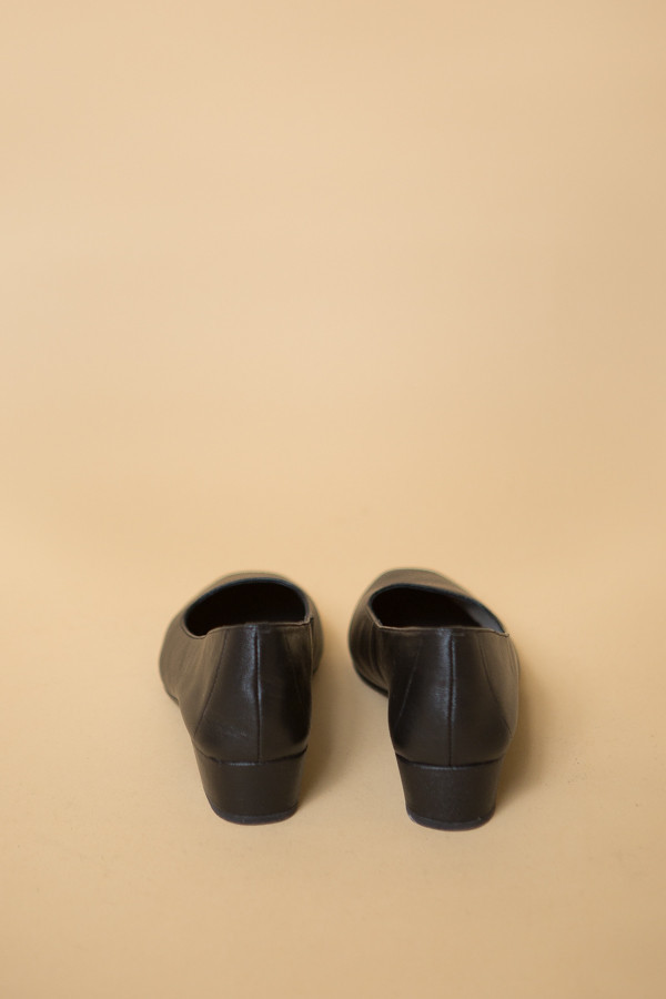 Intentionally Blank Yeah Heel / Black Intentionally Blank Yeah Heel / Black