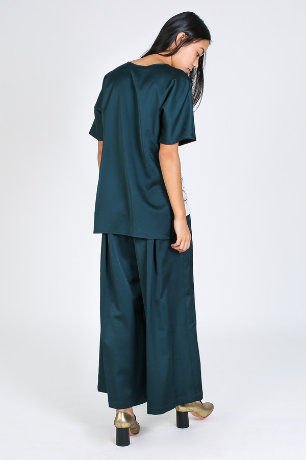 Silvae Quinn top in green Silvae Quinn top in green