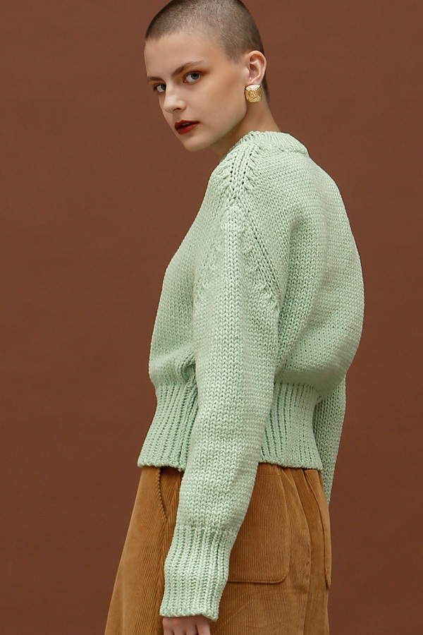 ROCKET LUNCH Twist Cropped Knit- Mint ROCKET LUNCH Twist Cropped Knit- Mint