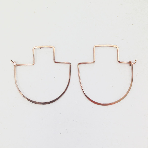 ERICA WEINER - FIBULA EARRINGS IN ROSE GOLD ERICA WEINER - FIBULA EARRINGS IN ROSE GOLD