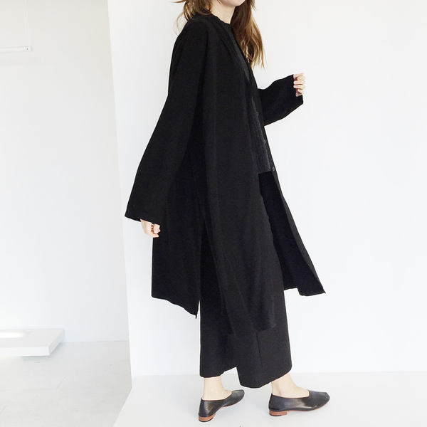 Johan Vintage Black Oversized Duster Johan Vintage Black Oversized Duster