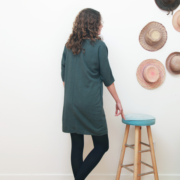 Me & Arrow Dolman 3/4 Sleeve Dress Ivy Me & Arrow Dolman 3/4 Sleeve Dress Ivy
