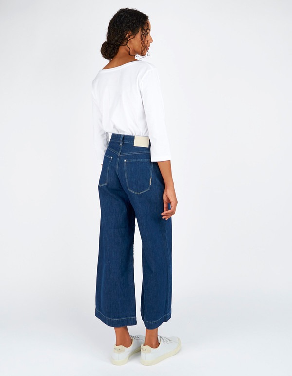 Neuw Paris Crop Primary Neuw Paris Crop Primary
