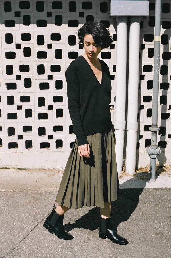 Nomia Oversized V-Neck Sweater - black Nomia Oversized V-Neck Sweater - black