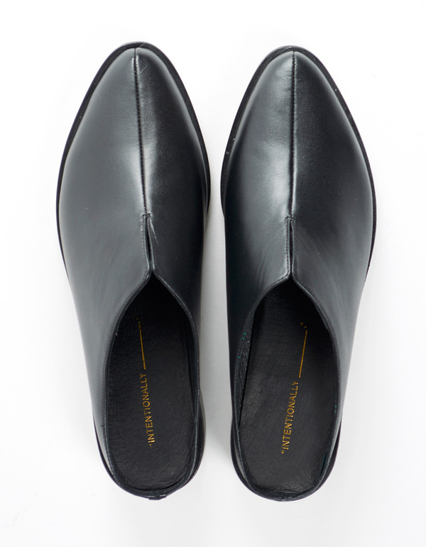 Intentionally Blank Split Mule Black Intentionally Blank Split Mule Black
