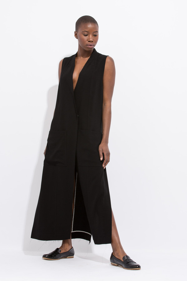 SCHAI Sensei Duster Sleeveless Coat SCHAI Sensei Duster Sleeveless Coat