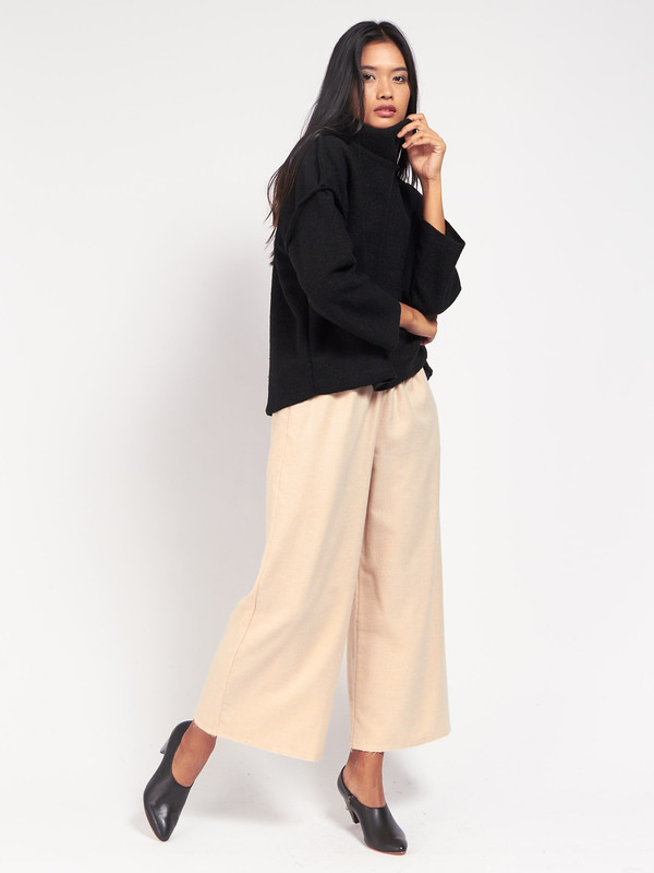 Priory Que Sweater Priory Que Sweater
