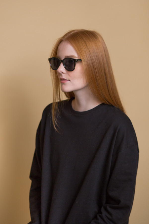KOMONO Renee Sunglasses / Black Tortoise KOMONO Renee Sunglasses / Black Tortoise