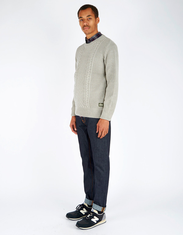 Men's Deus Aran Chunky 5 Gauge Crew Light Grey Marle Men's Deus Aran Chunky 5 Gauge Crew Light Grey Marle