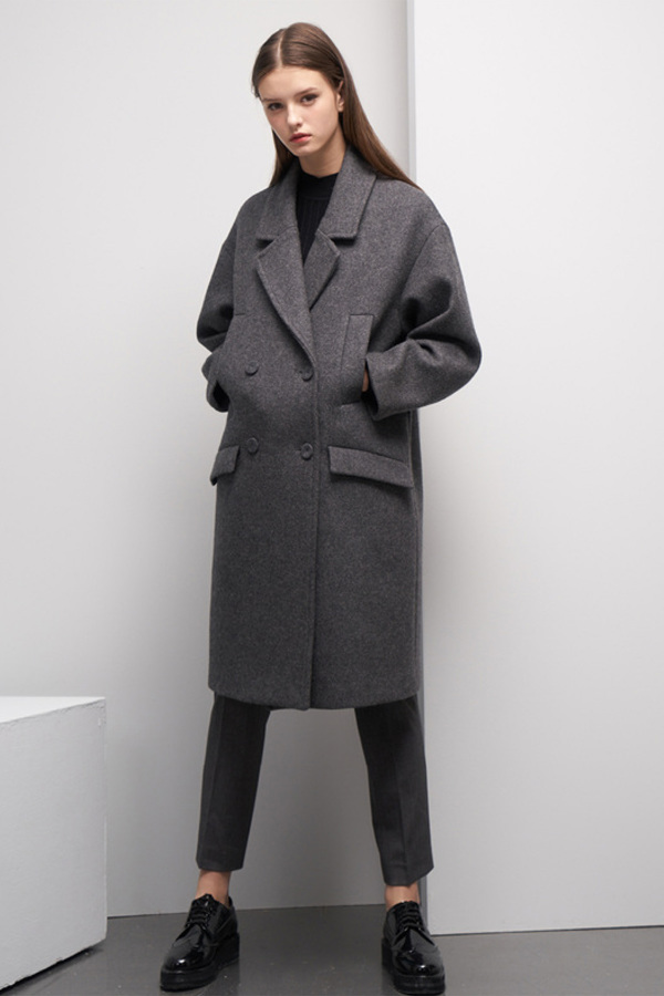 LOOKAST Oversized Double Breasted Wool Coat- Gray LOOKAST Oversized Double Breasted Wool Coat- Gray