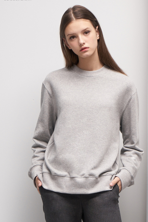 LOOKAST Basic Sweatshirt- Gray LOOKAST Basic Sweatshirt- Gray