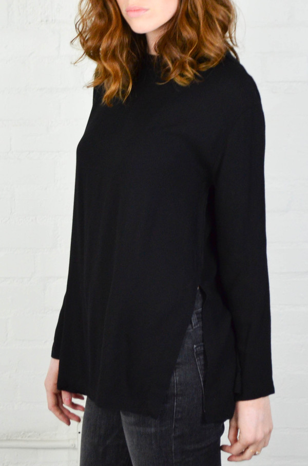 Black Crane Black Long Slit Top Black Crane Black Long Slit Top