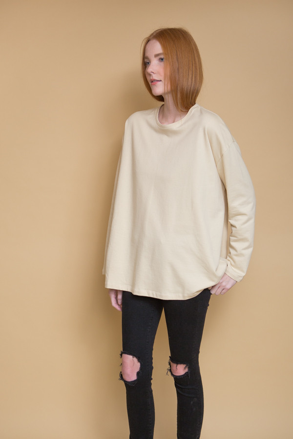 Revisited Matters Sweatshirt Sweater - Cream Revisited Matters Sweatshirt Sweater - Cream