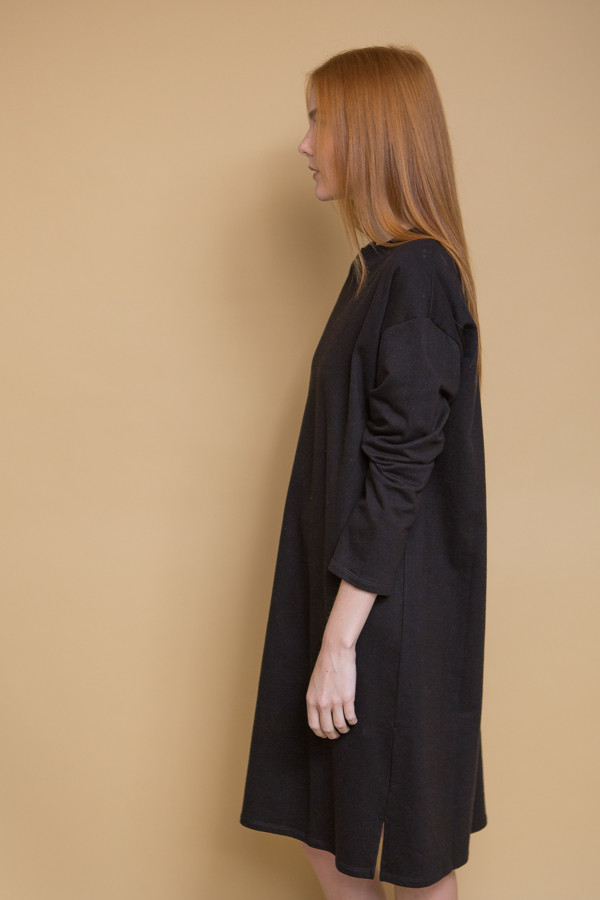 Revisited Matters T-Shirt Sweater Dress - Black Revisited Matters T-Shirt Sweater Dress - Black