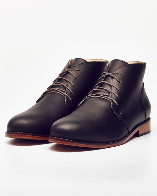 Men's Nisolo Emilio Chukka Boot Noir 5 for 5 Men's Nisolo Emilio Chukka Boot Noir 5 for 5