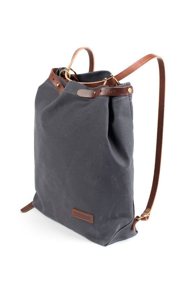 Wood & Faulk Shuttle Pack North Coast Grey Wood & Faulk Shuttle Pack North Coast Grey