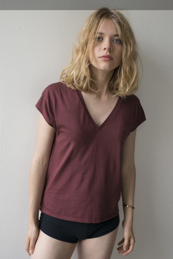Calder Blake Inez V-neck Tee Calder Blake Inez V-neck Tee