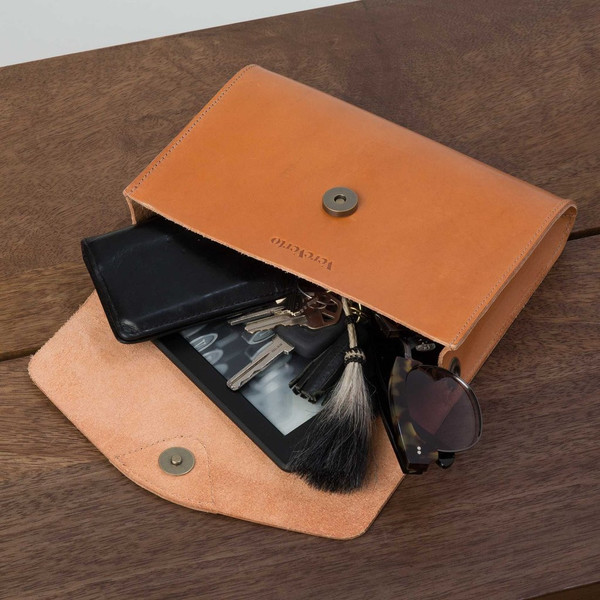 VereVerto Mini Mox Clutch, Cross-Body + Hip Pack VereVerto Mini Mox Clutch, Cross-Body + Hip Pack