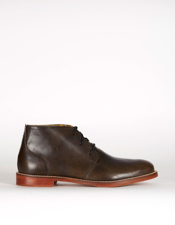 J Shoes Monarch Chukka Boot Black J Shoes Monarch Chukka Boot Black