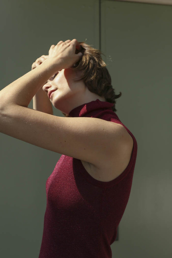 Nikki Chasin Brandy Sparkle Turtleneck in Burgundy Nikki Chasin Brandy Sparkle Turtleneck in Burgundy