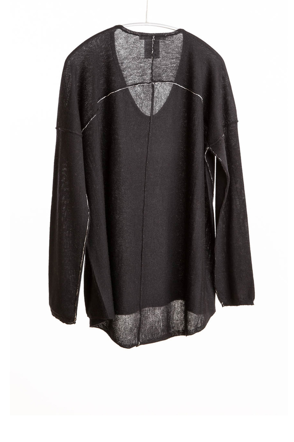 Paychi Guh Cashmere L/S Boxy Tee Black Paychi Guh Cashmere L/S Boxy Tee Black