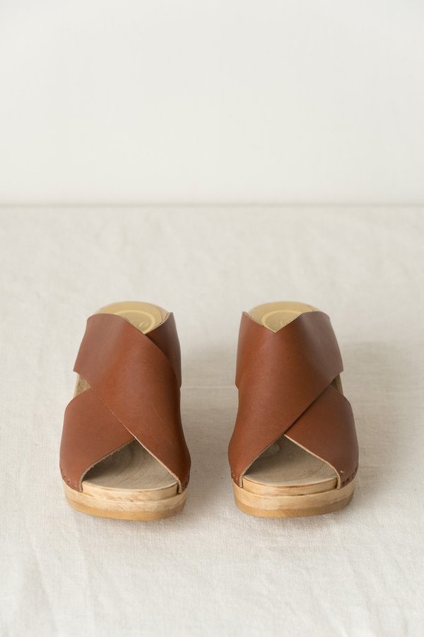 no. 6 Frida Clog On Mid Wedge no. 6 Frida Clog On Mid Wedge