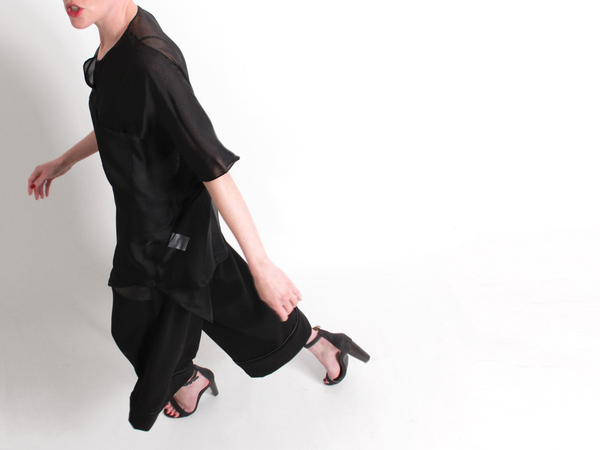 Berenik Oversized Pocket Top - Black Berenik Oversized Pocket Top - Black