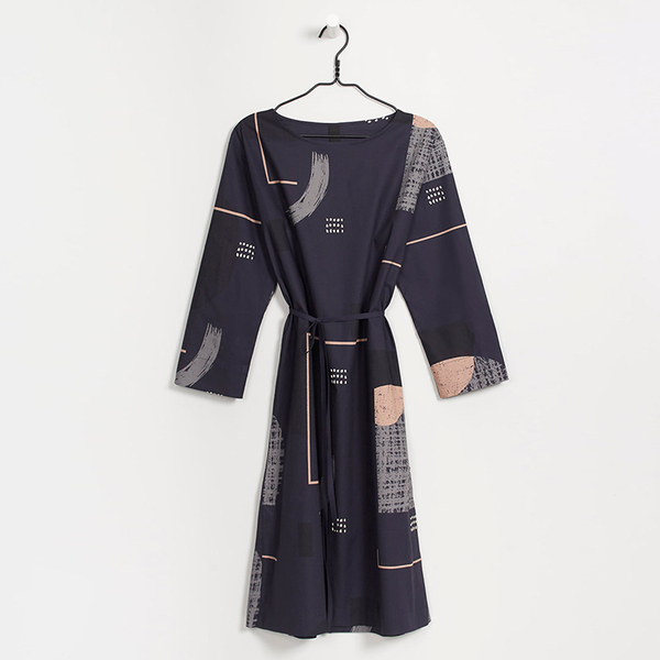 Kowtow Blueprint dress - case study Kowtow Blueprint dress - case study