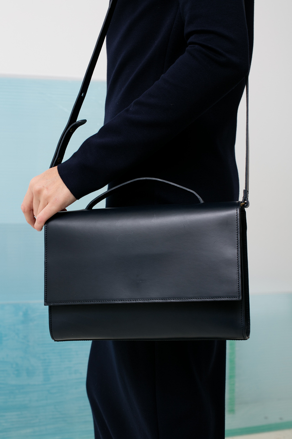 Vere Verto Capia Clutch - black Vere Verto Capia Clutch - black